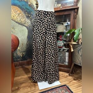 NWOT SHEIN Black and Tan Wide Leg Jumpsuit